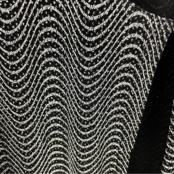 ONYX Nite Wavy Sparkly Classy Cardigan Great for Holidays Size Small See Video! - Picture 4 of 7